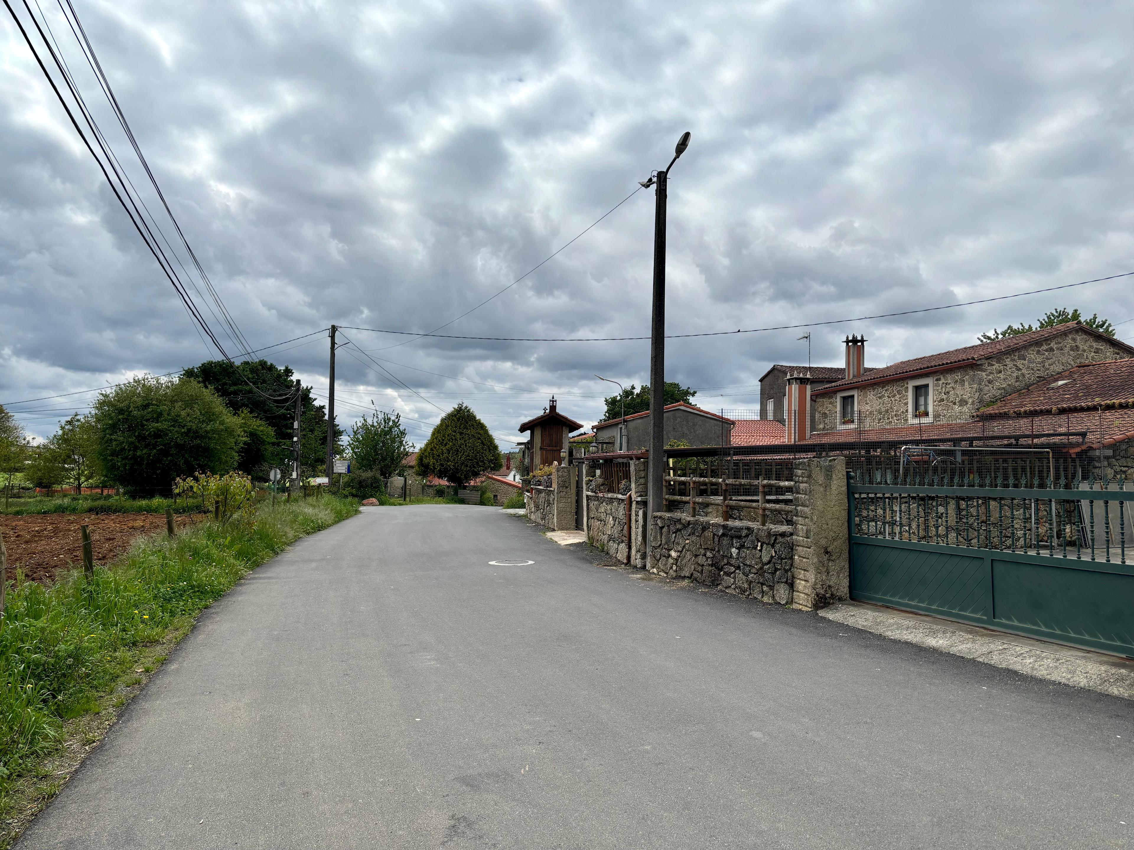 Scenic view of Castañeda on the Camino Francés