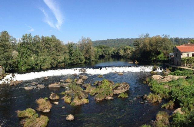 Scenic view of Ponte Maceira on the Camino to Finisterre and Muxía