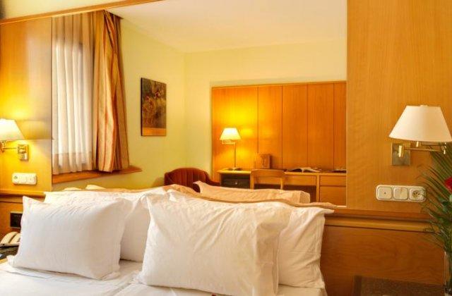 Image of Hotel Silken Rona Dalba ⭑⭑⭑, pilgrim accommodation in Salamanca