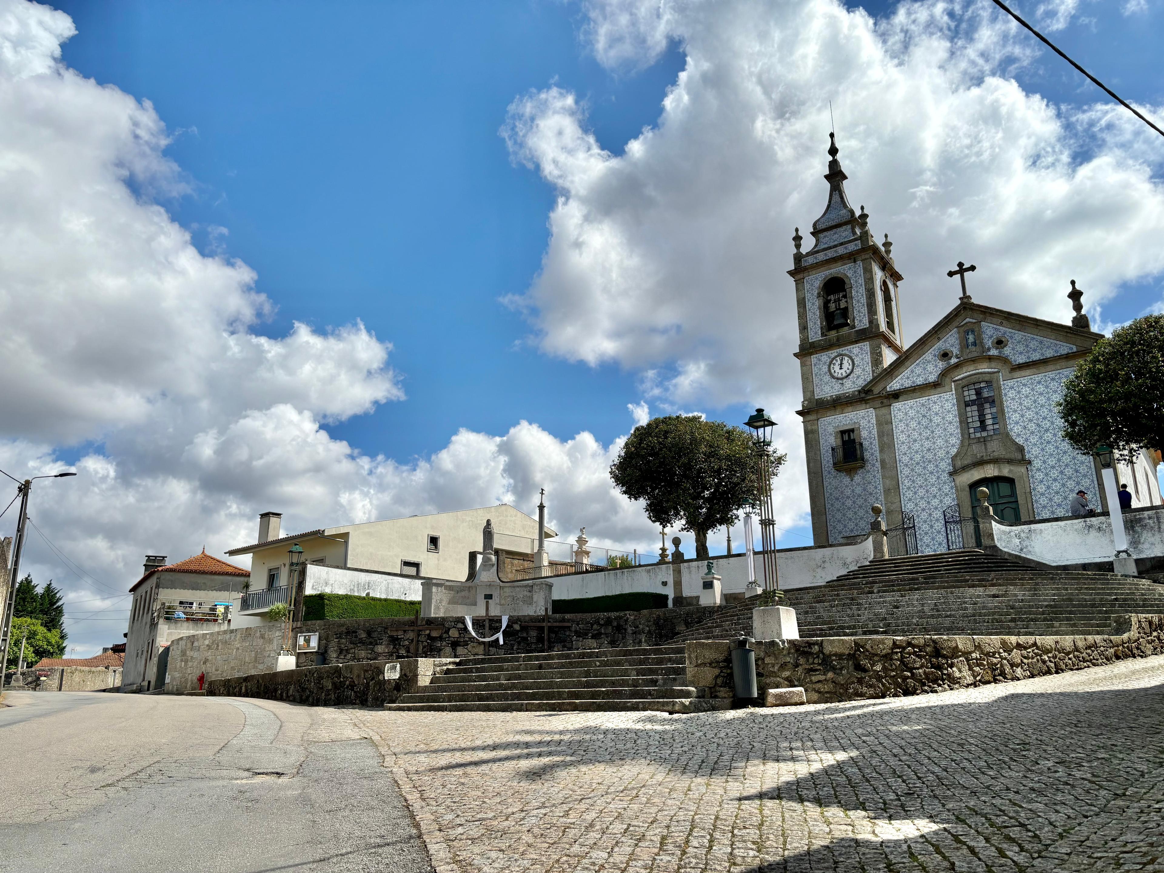 Scenic view of São Miguel de Arcos on the Camino Portugués