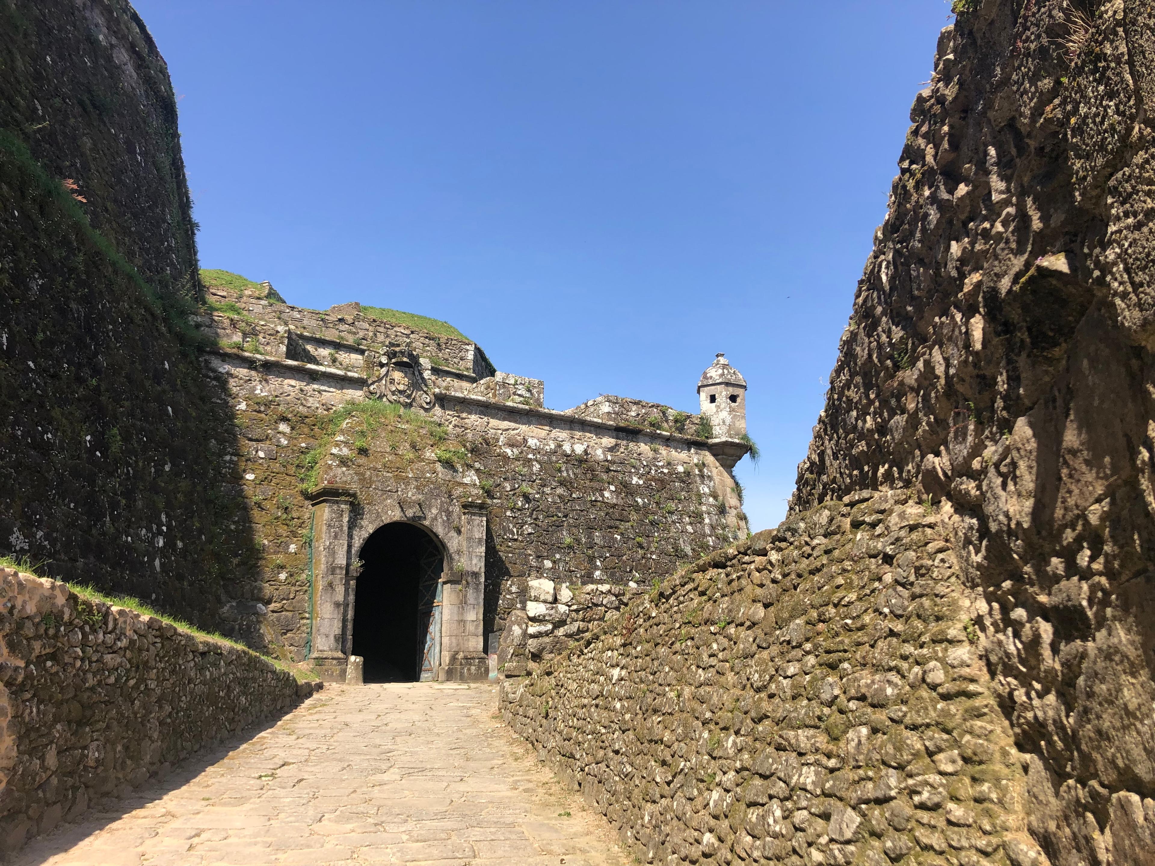 Scenic view of Valença on the Camino Portugués