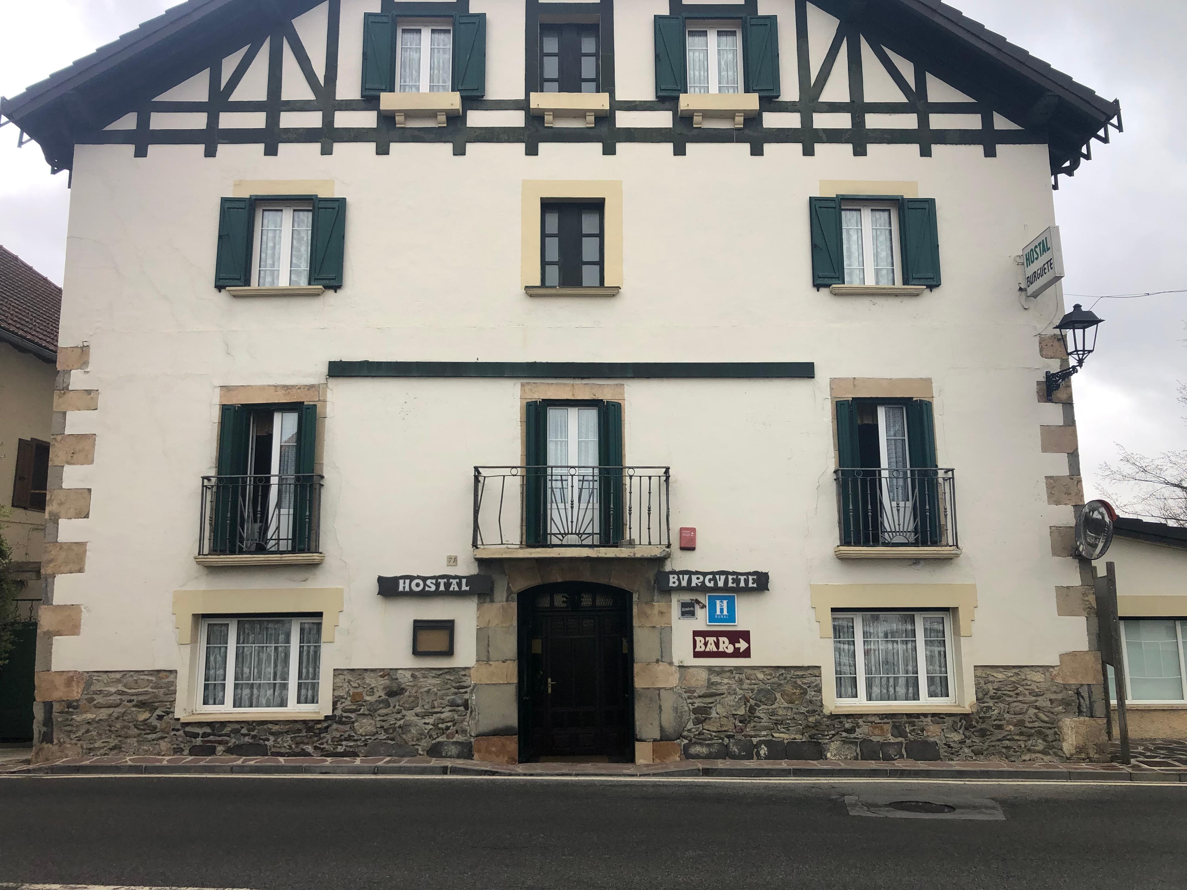 Hostal Burguete