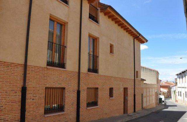 Image of Casa Rural Arturo I, pilgrim accommodation in Sahagún at the end of the Camino Madrid