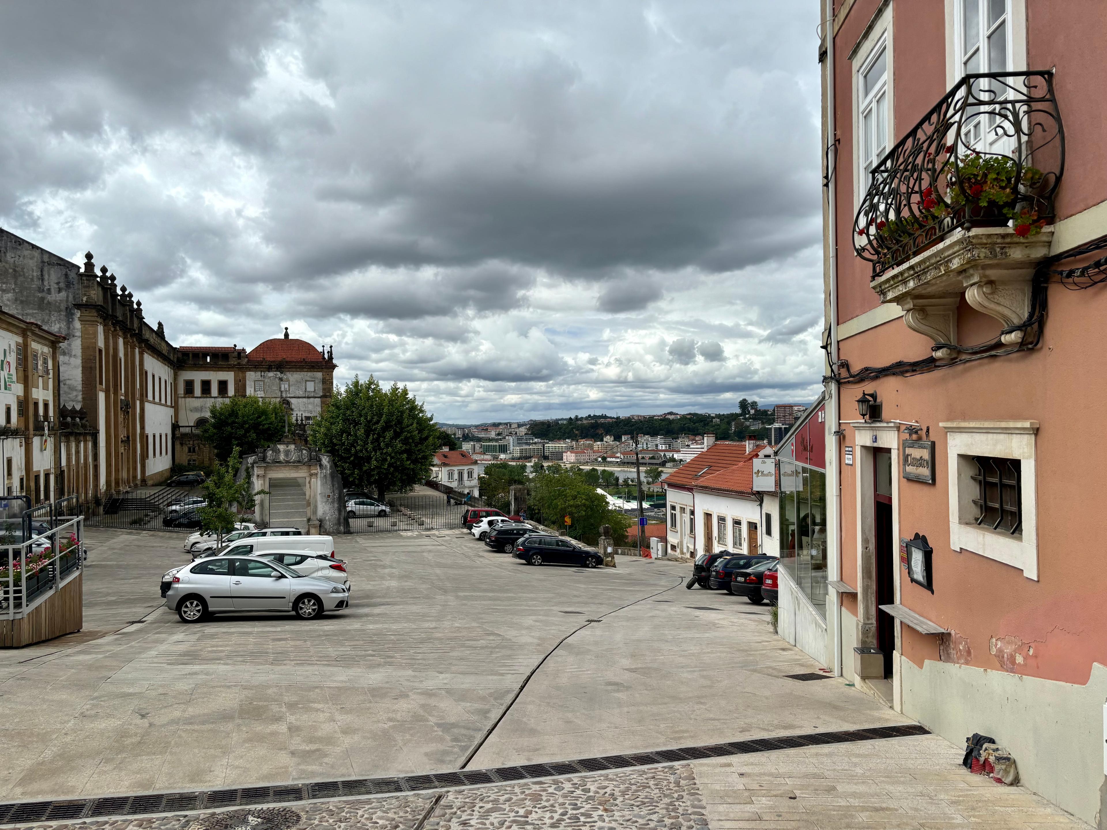 Scenic view of Santa Clara on the Camino Portugués