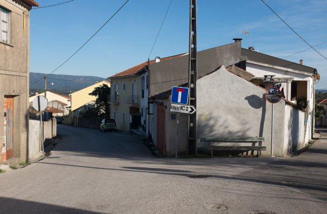 Scenic view of Lendiosa on the Camino Portugués