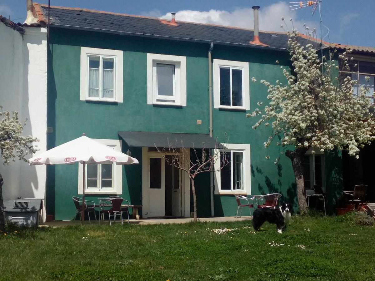 Image of Albergue La Casa Verde, pilgrim accommodation in San Martín del Camino