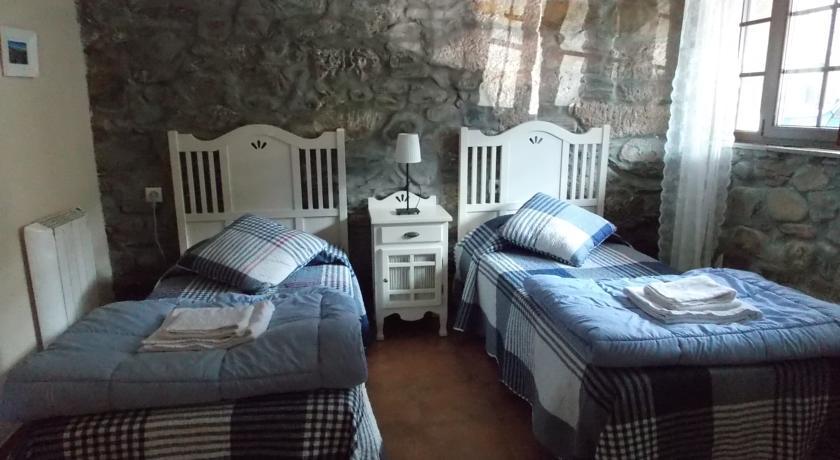 Camino de Santiago Accommodation: Hostal Casa San Nicolas