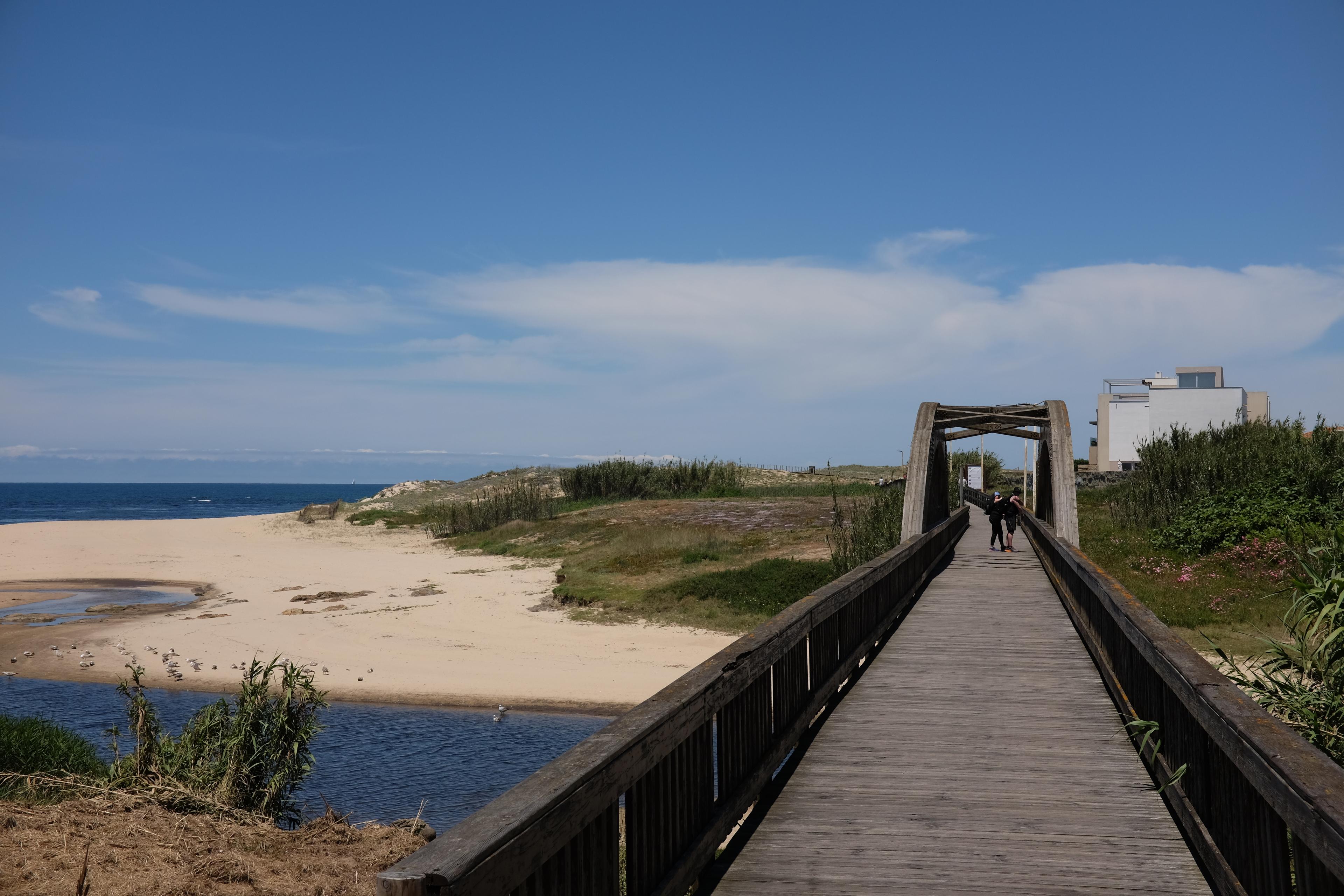 Scenic view of Río Onda on the Camino Portugués