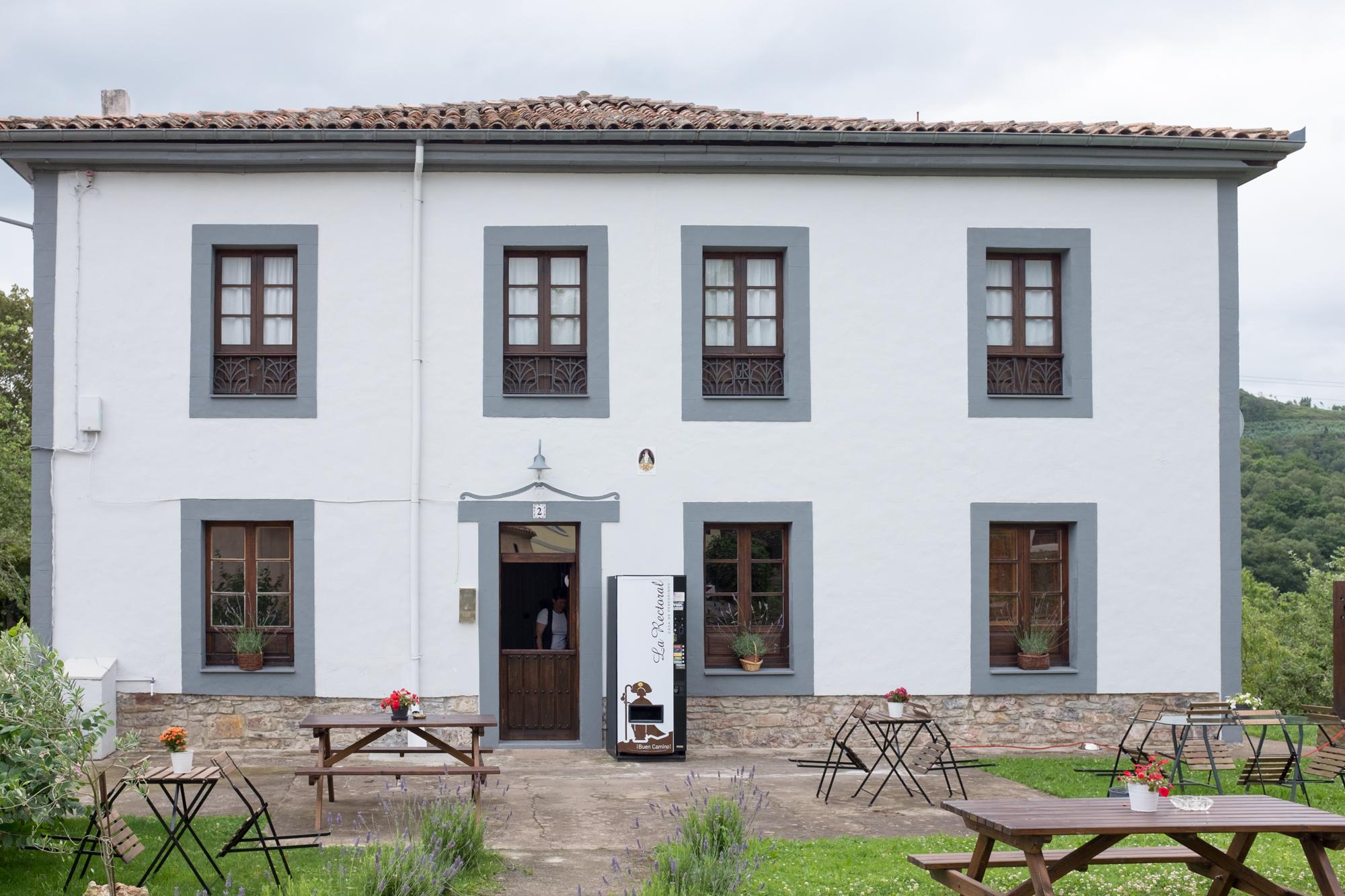 Camino de Santiago Accommodation: La Rectoral de Priesca