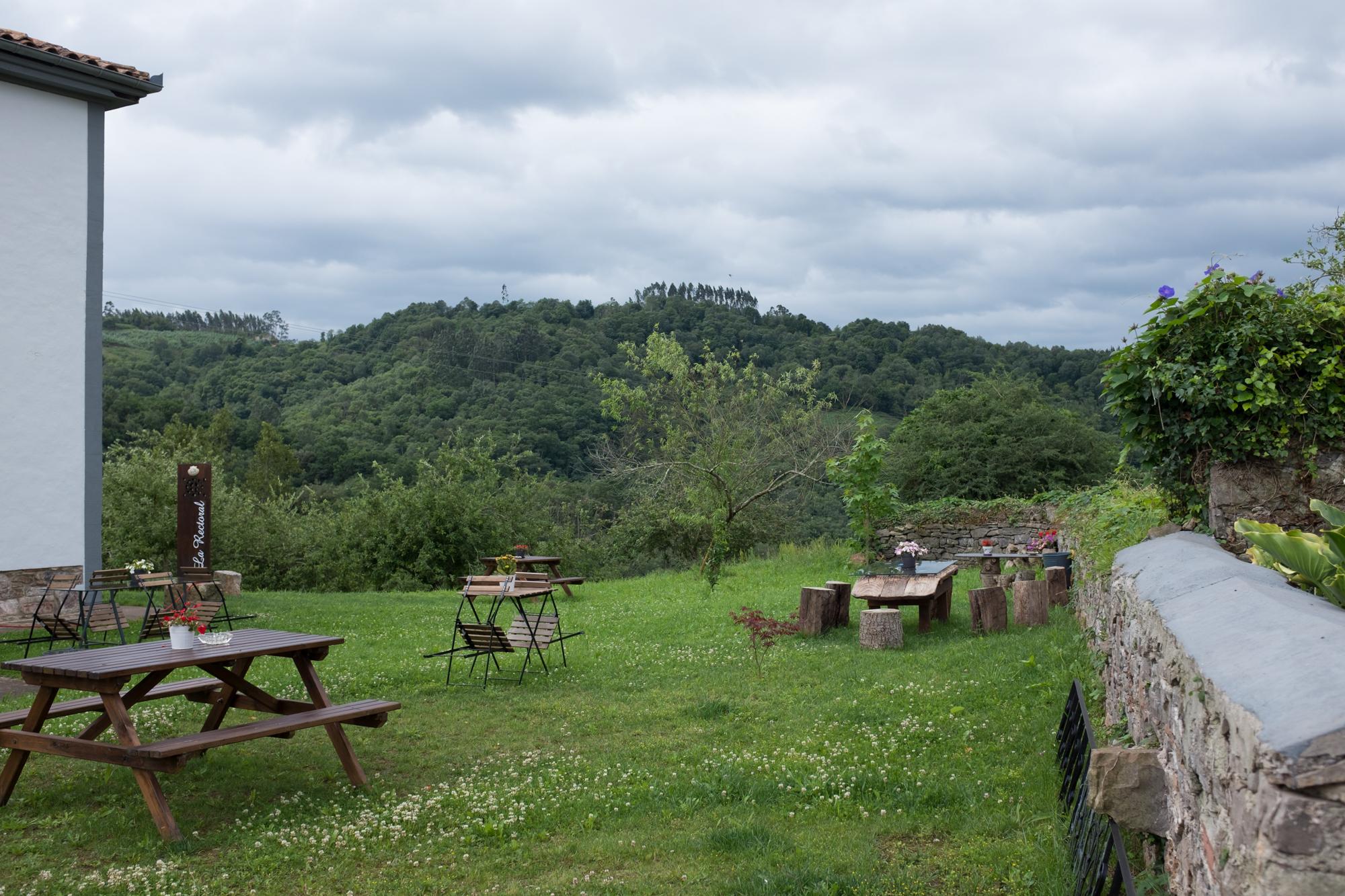 Camino de Santiago Accommodation: La Rectoral de Priesca