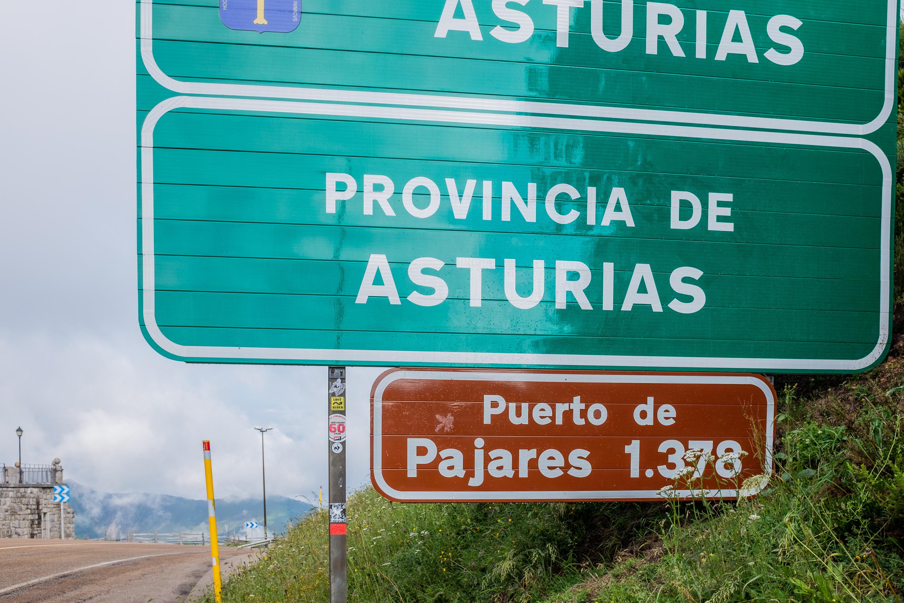 Scenic view of Puerto de Pajares on the Camino De San Salvador