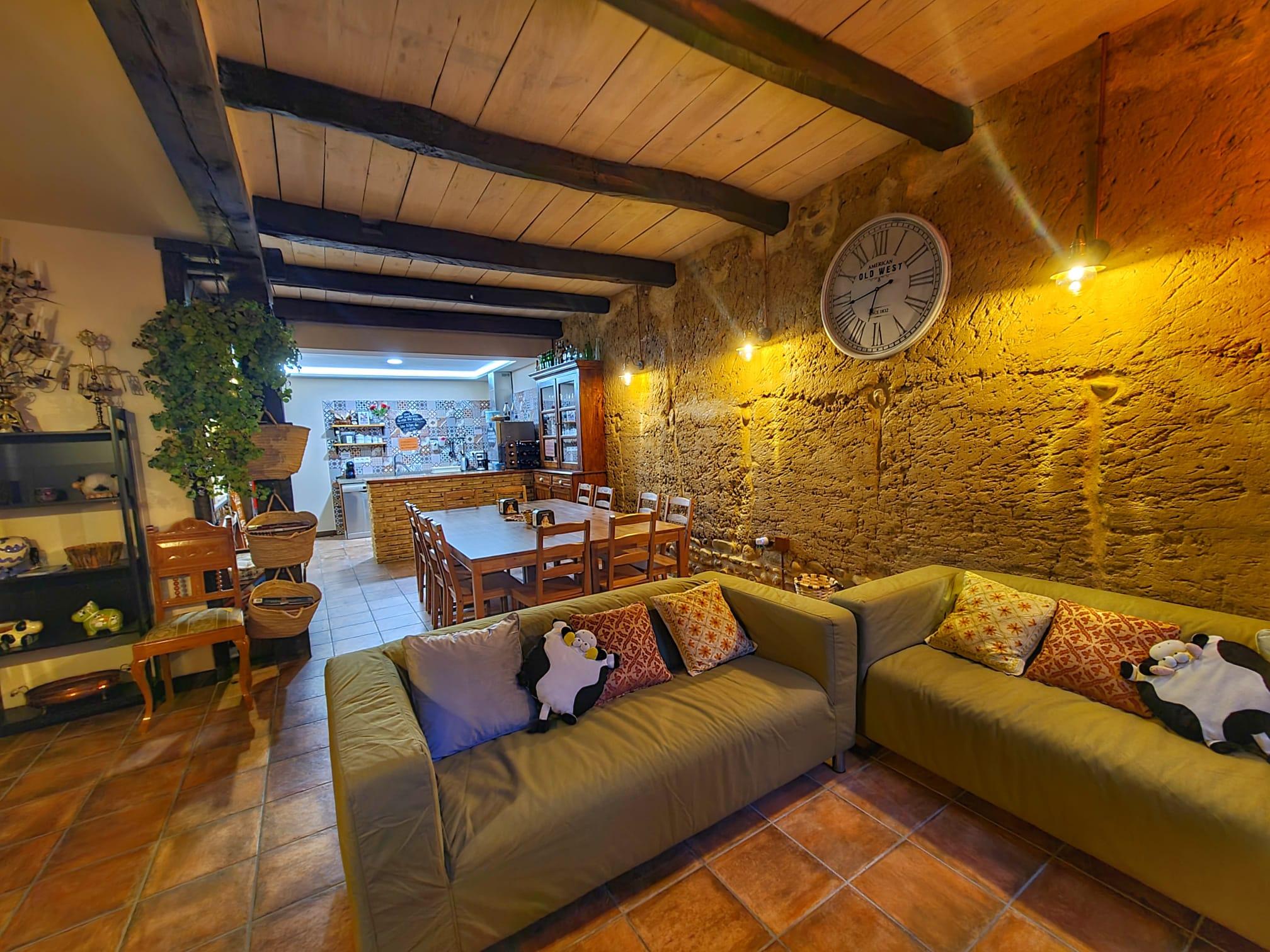 Camino de Santiago Accommodation: Albergue El Encanto