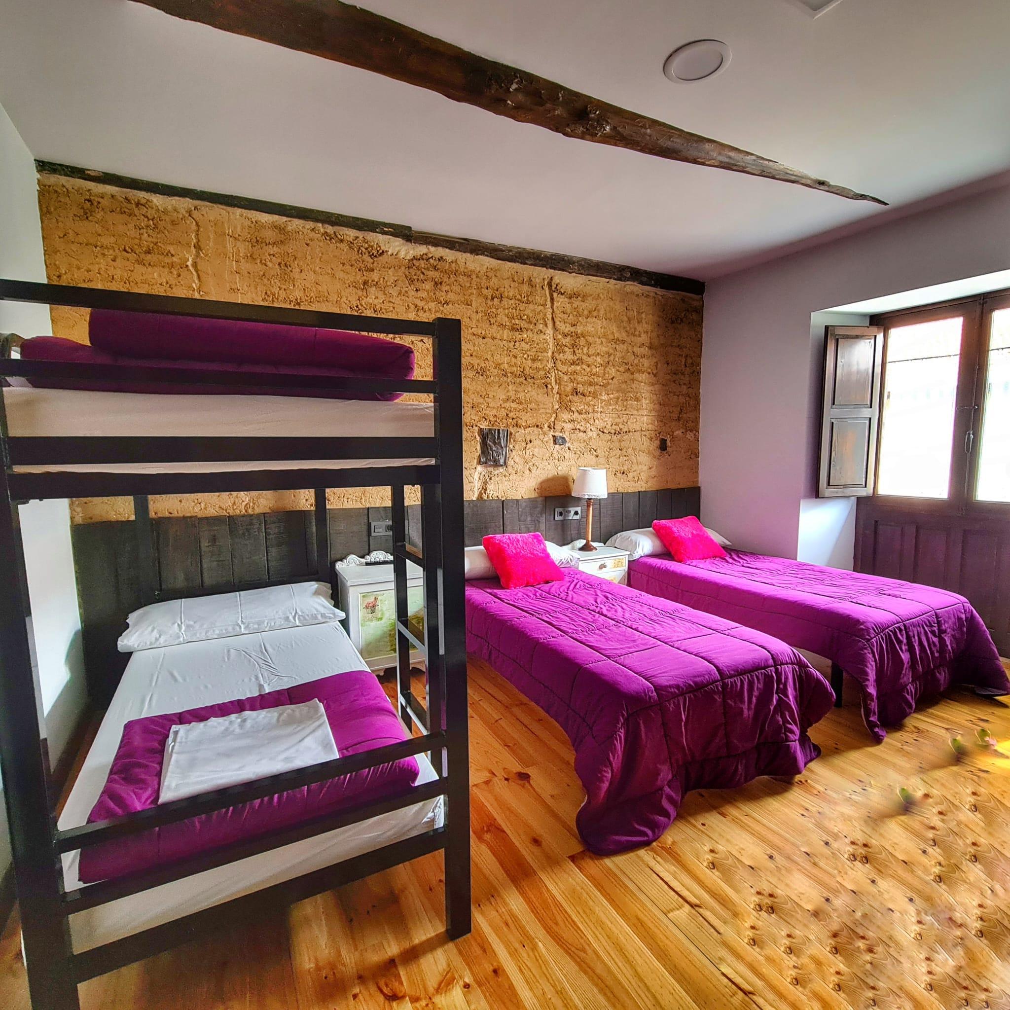 Camino de Santiago Accommodation: Albergue El Encanto