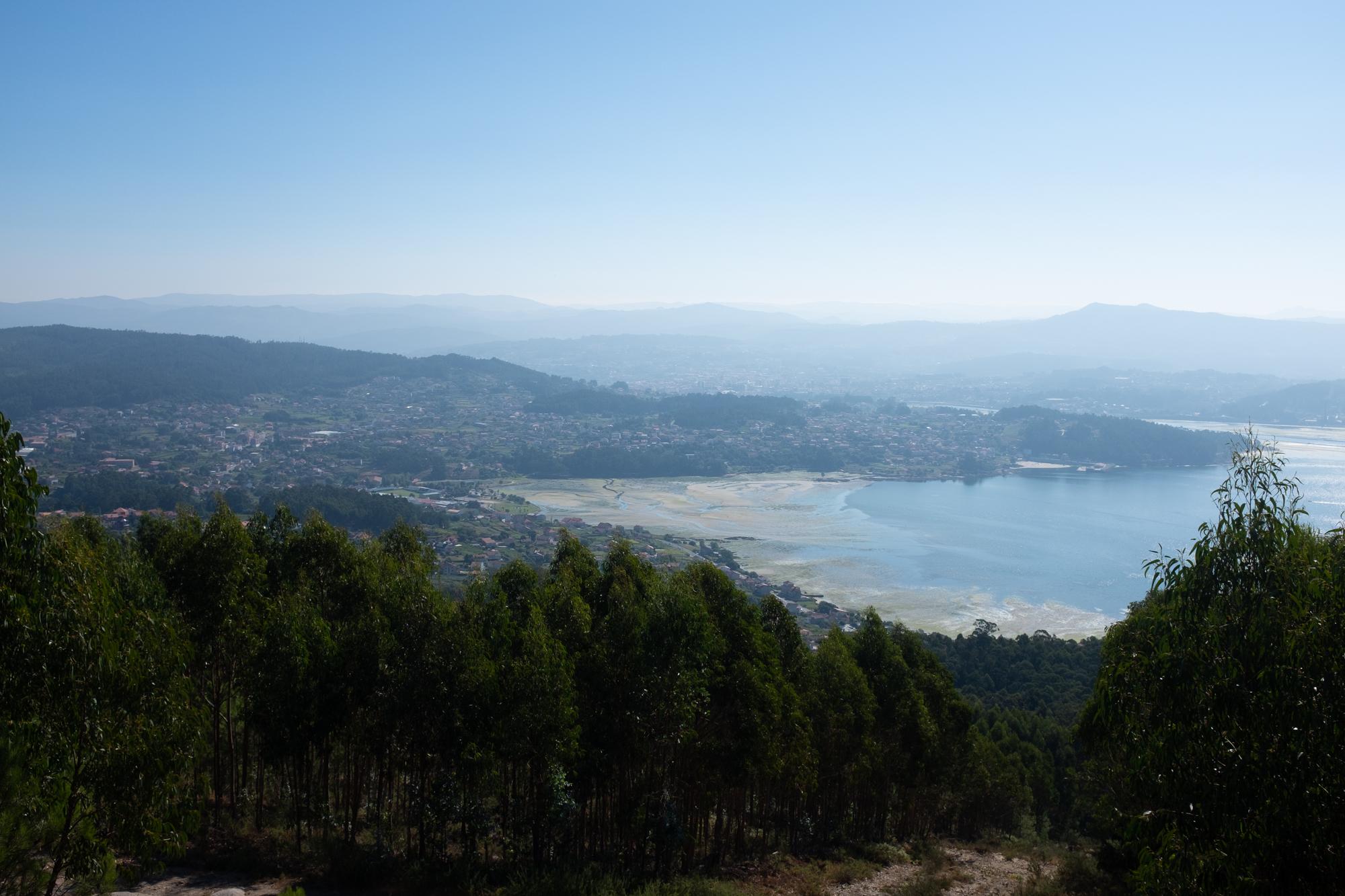 Scenic view of Miradoiro do Loureiro on the Camino Portugués