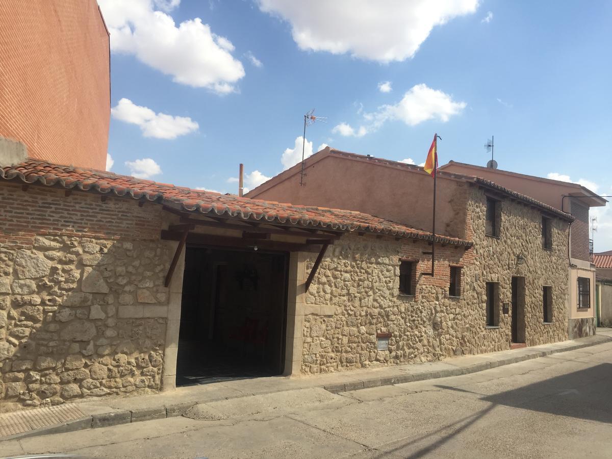 Image of Albergue La Casa del Molinero, pilgrim accommodation in Calzada de Valdunciel