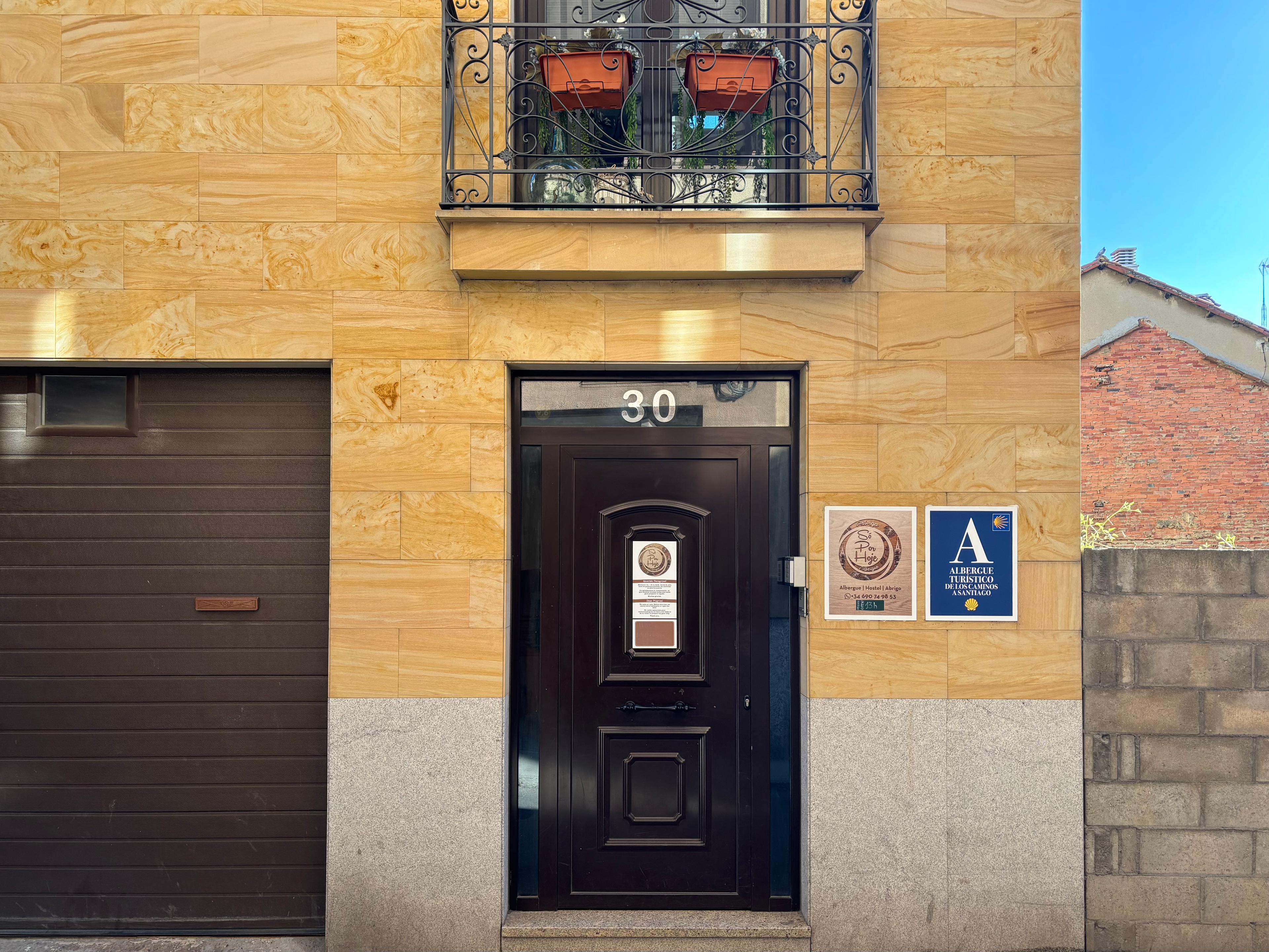 Image of Albergue Só Por Hoje, pilgrim accommodation in Astorga