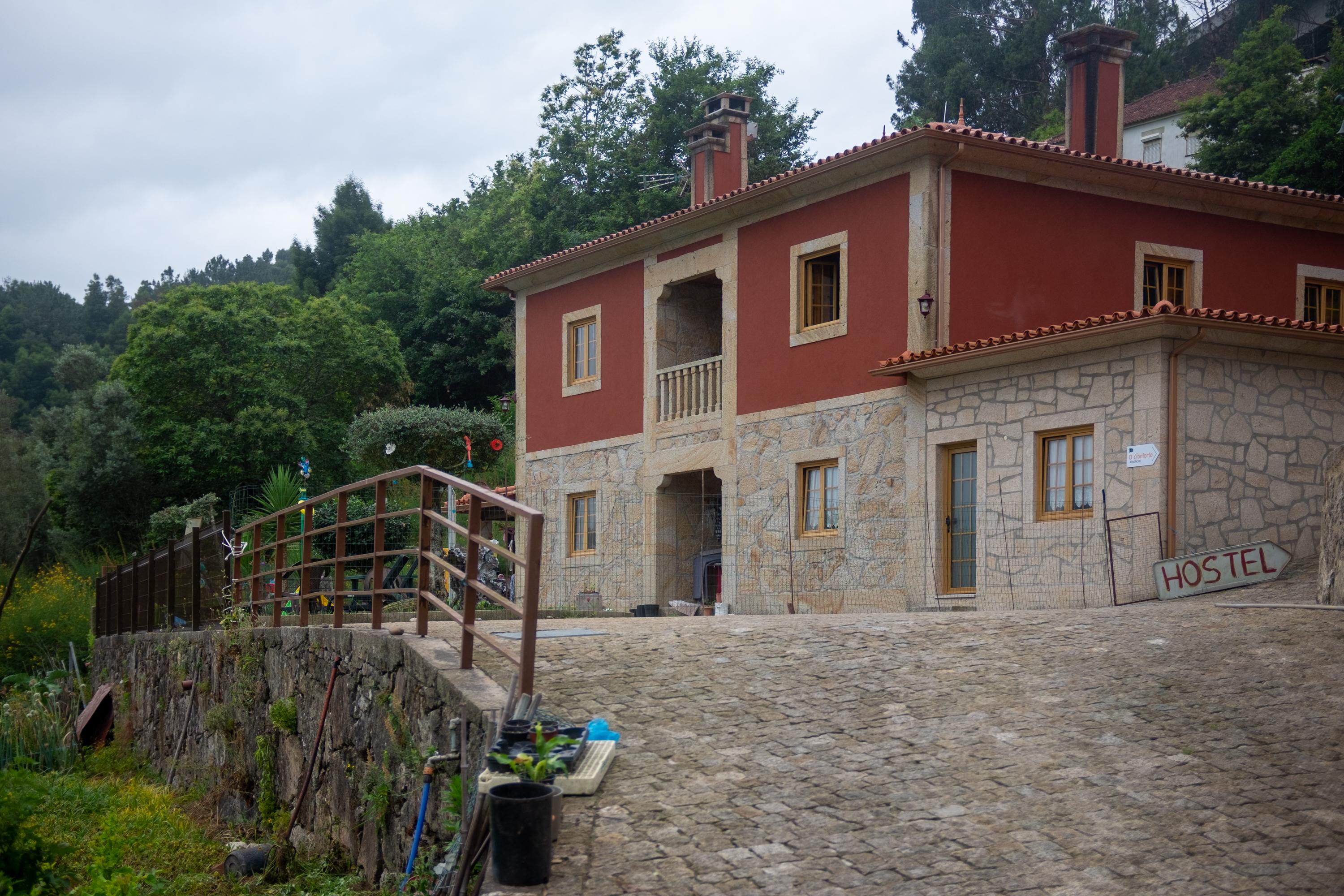 Image of Albergue O Conforto , pilgrim accommodation in Labruja