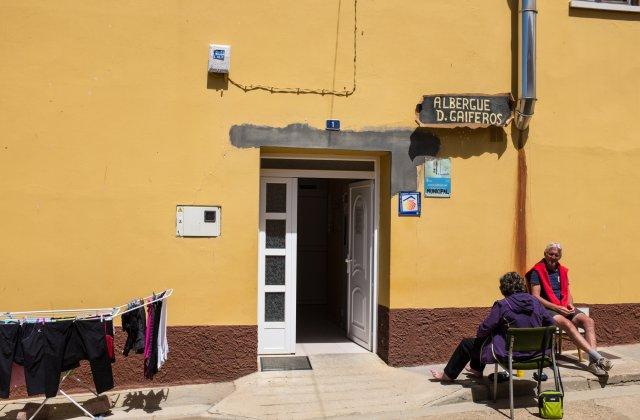 Image of Albergue de Reliegos D Gaiferos, pilgrim accommodation in Reliegos