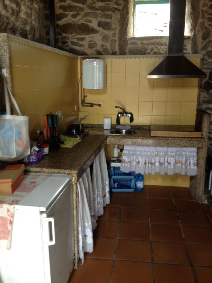 Camino de Santiago Accommodation: Albergue de Santiago de Olveiroa