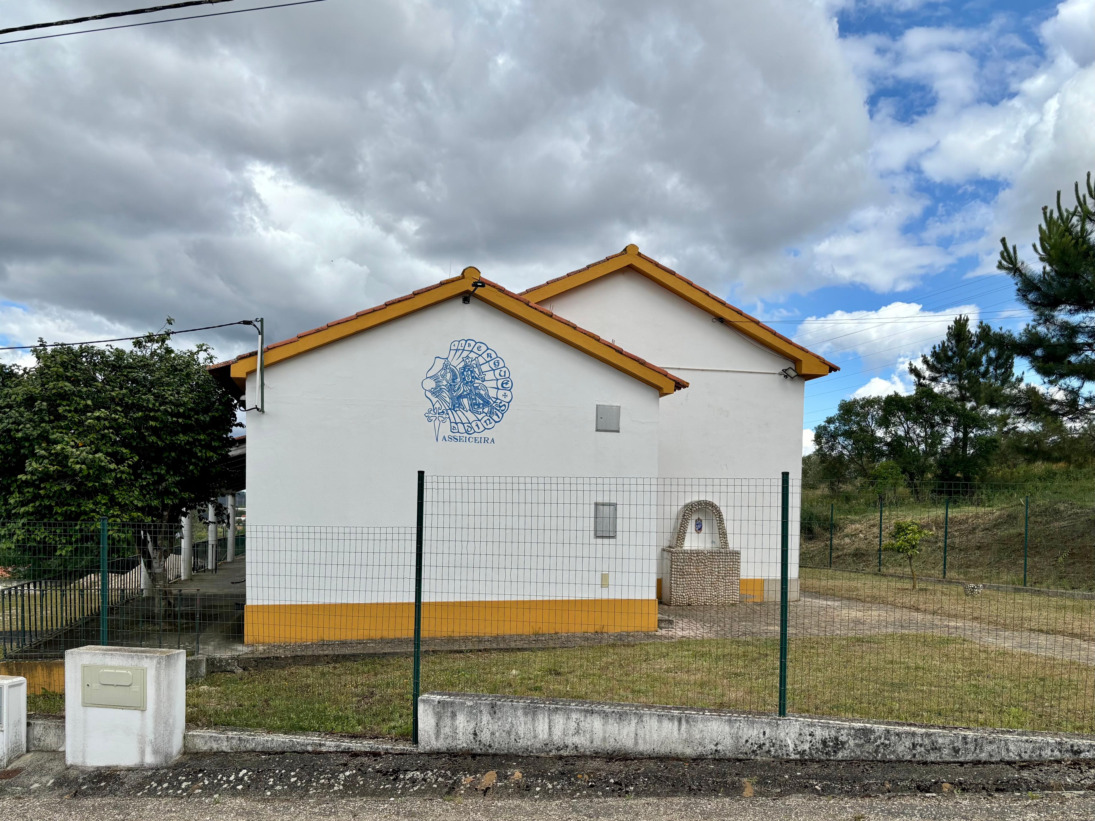 Image of Albergue D. Dinis, pilgrim accommodation in Asseiceira