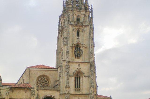 Scenic view of Oviedo y el inicio del Camino Primitivo on the Camino Primitivo