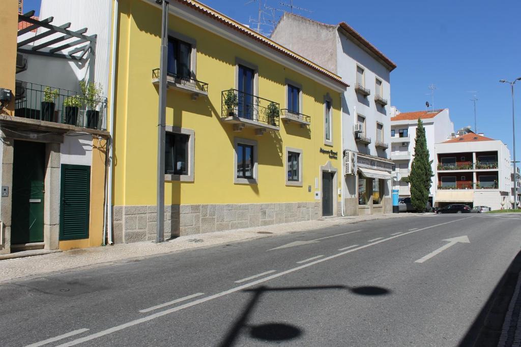 Image of ALOJAMENTO GIRASSOL - Guest House ⭑⭑⭑, pilgrim accommodation in Castelo Branco