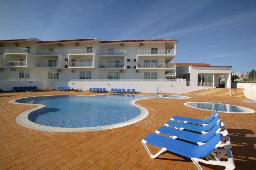 Image of Costa Cabanas 71 ⭑⭑⭑, pilgrim accommodation in Tavira