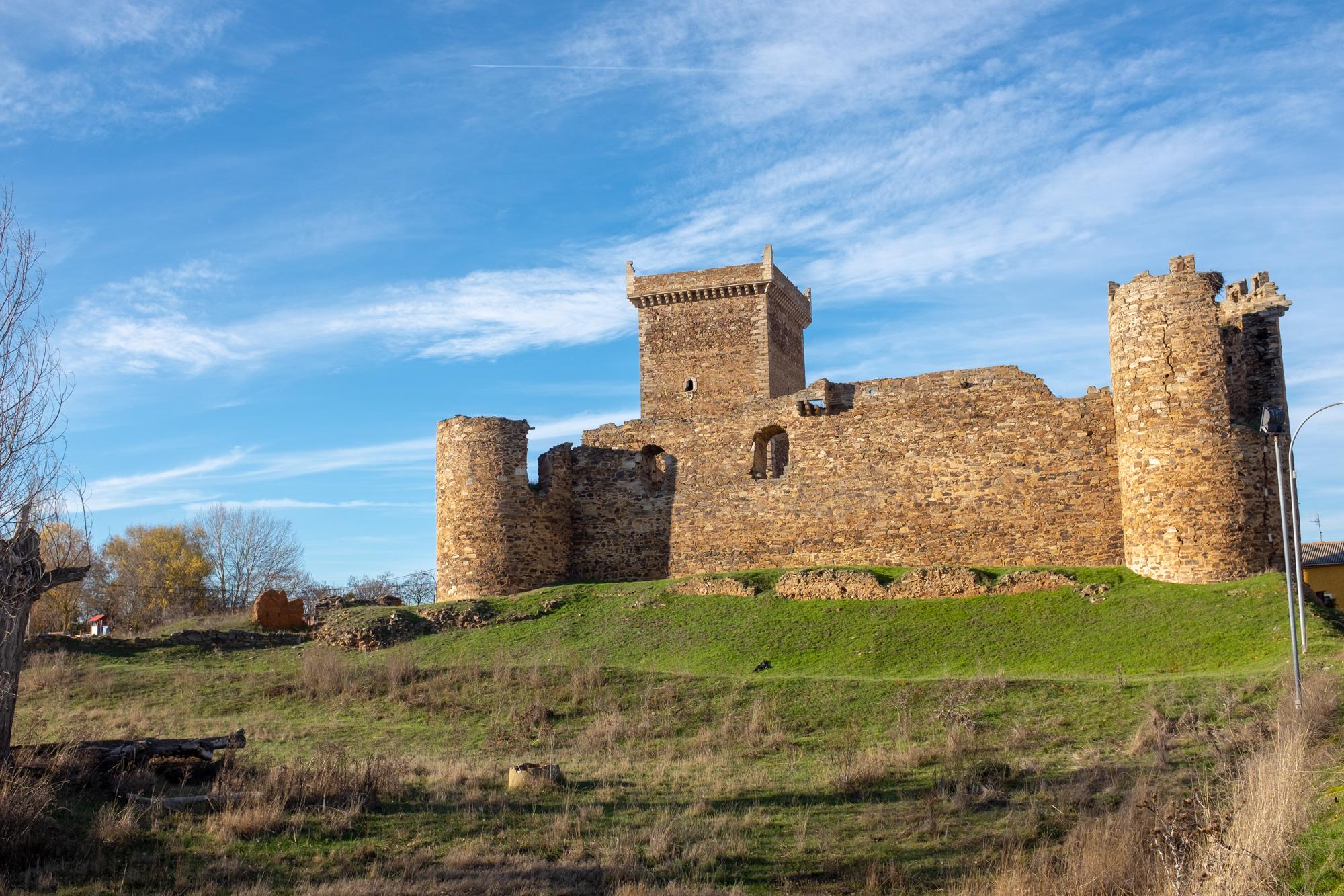 Scenic view of Villanueva de Jamuz on the Vía de la Plata