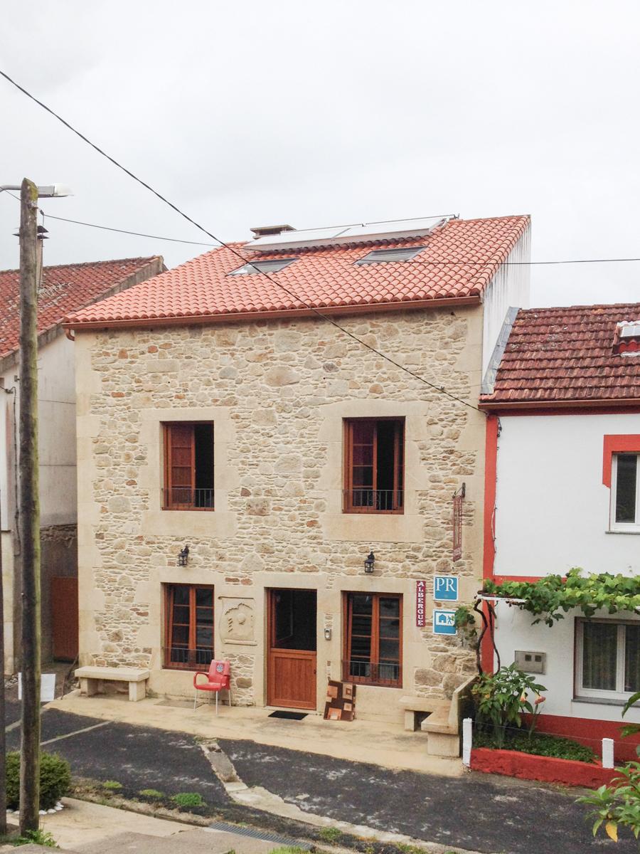 Image of Albergue O Rueiro, pilgrim accommodation in Vilaserío