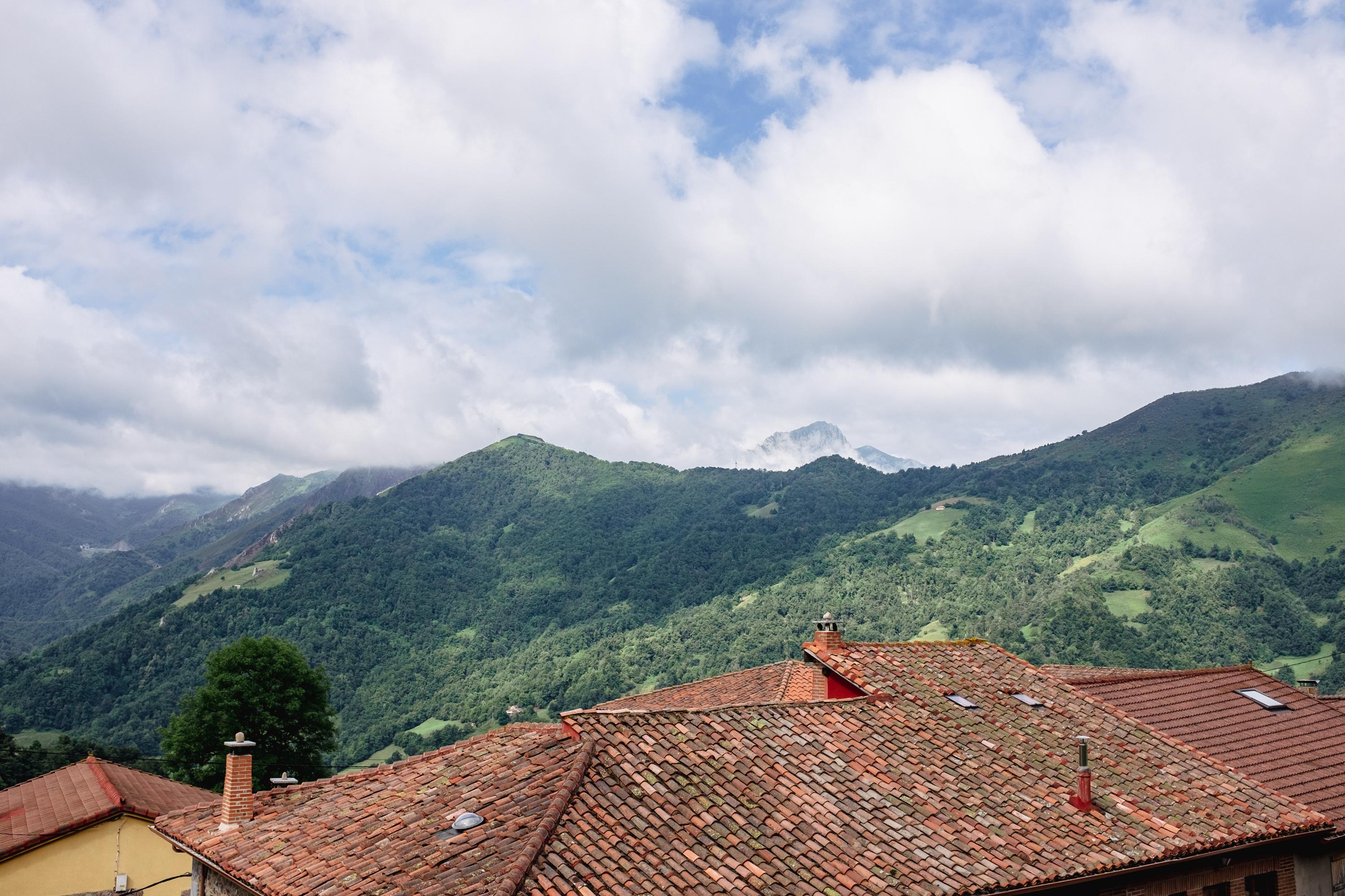 Scenic view of Pajares on the Camino De San Salvador