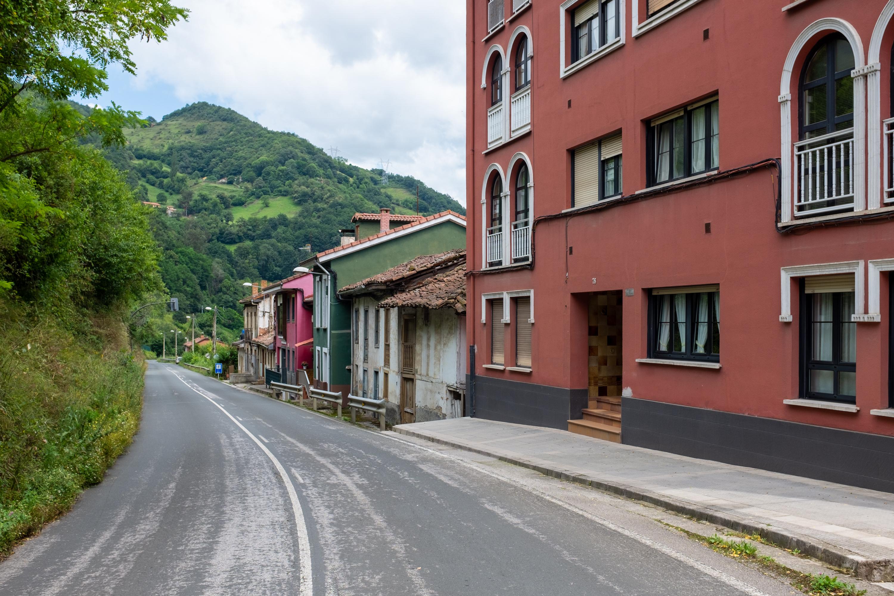 Scenic view of Villallana on the Camino De San Salvador