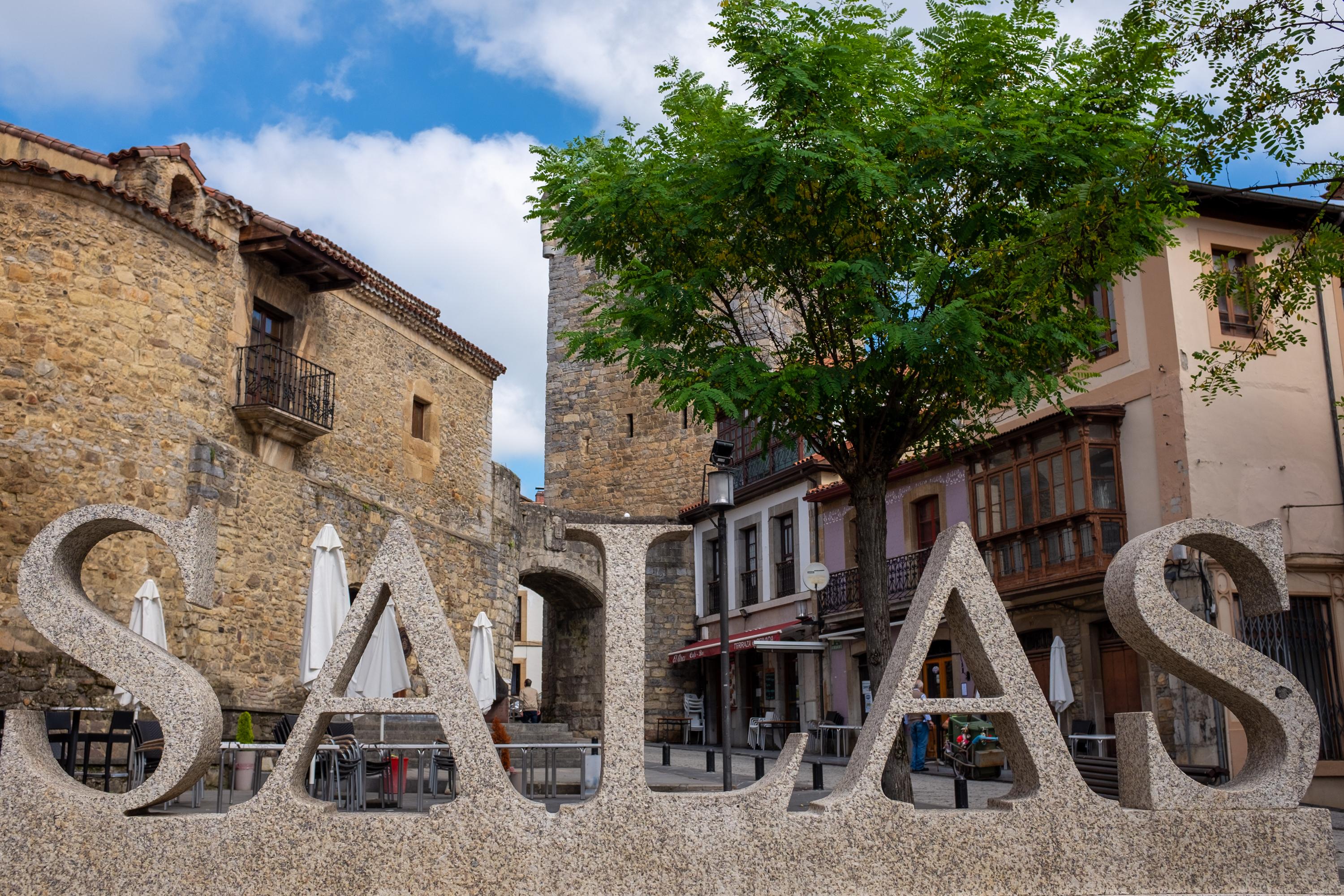 Scenic view of Salas on the Camino Primitivo