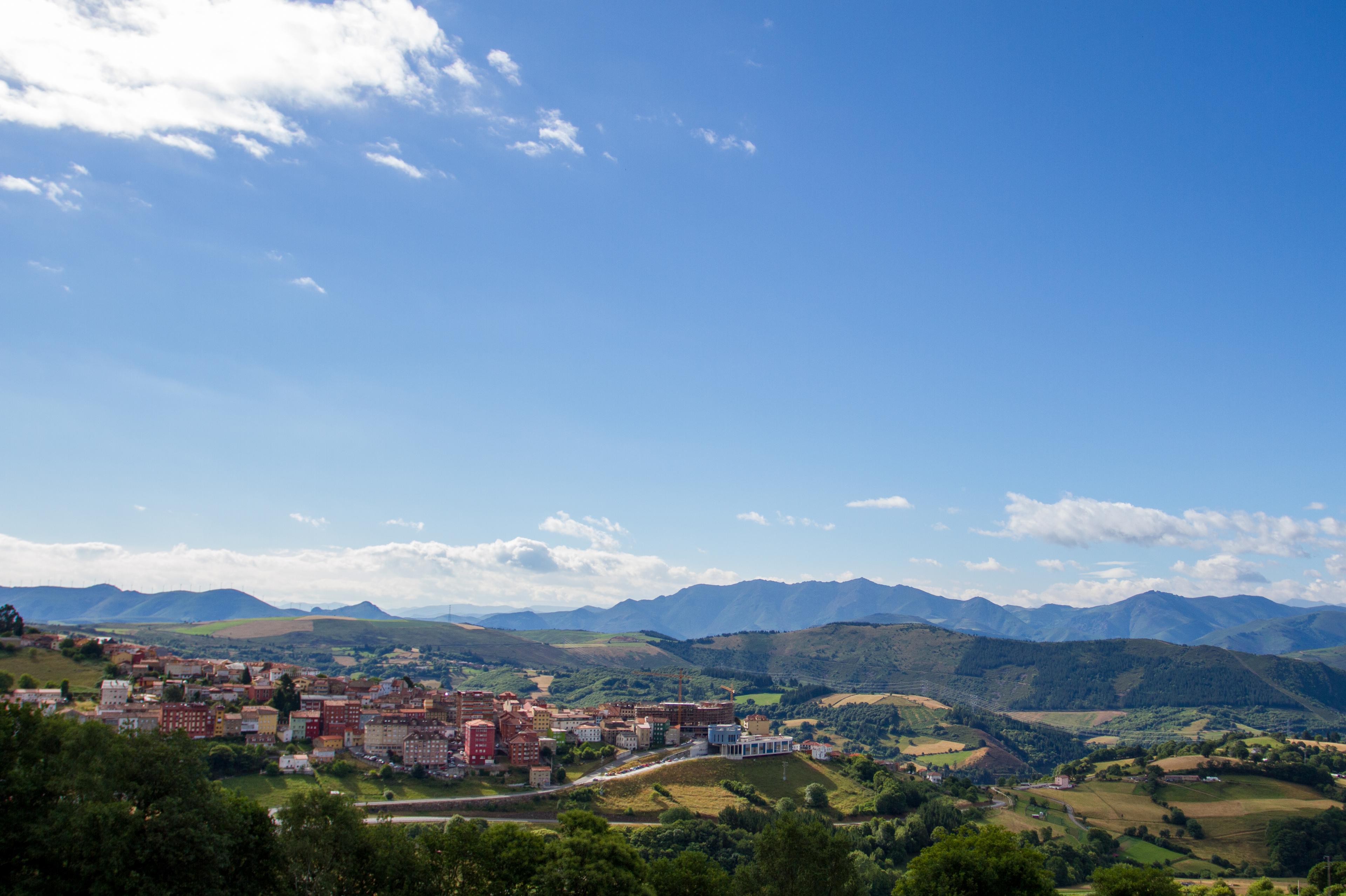 Scenic view of Tineo on the Camino Primitivo