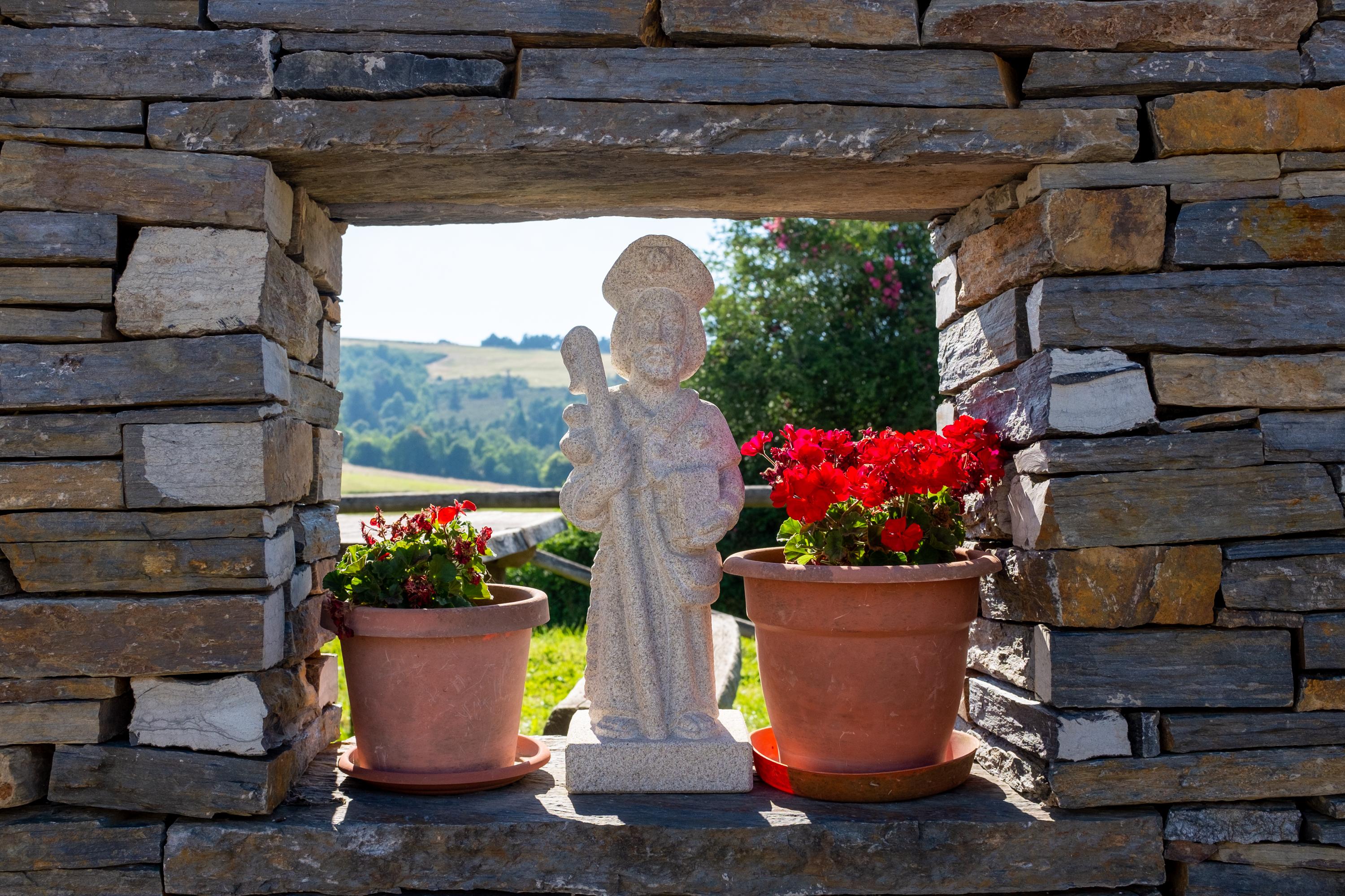 Scenic view of Berducedo on the Camino Primitivo