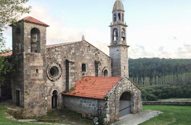 Scenic view of Moraime on the Camino to Finisterre and Muxía