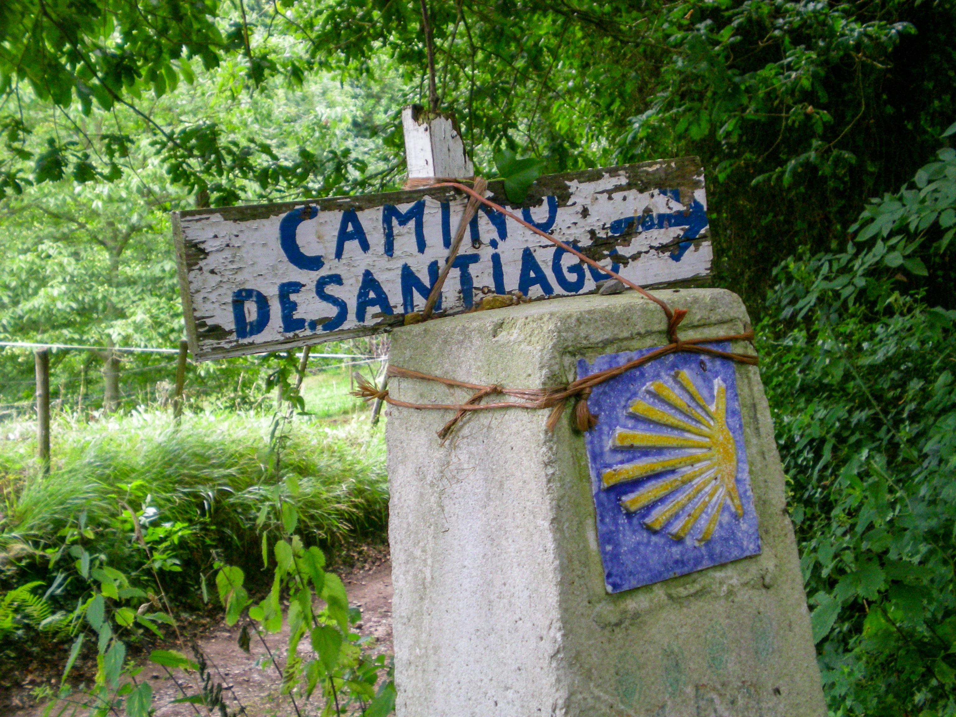 Scenic view of Lampajúa on the Camino Primitivo