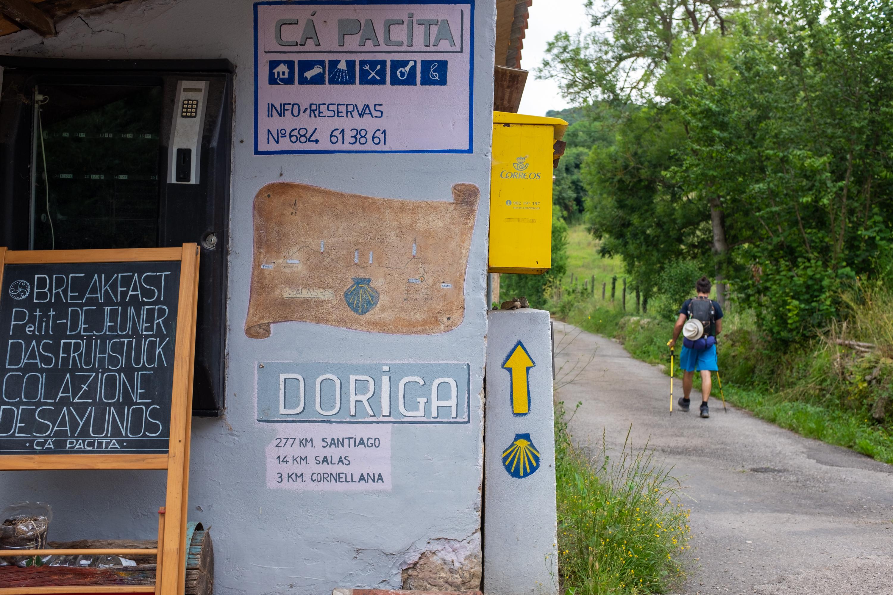 Scenic view of Doriga on the Camino Primitivo