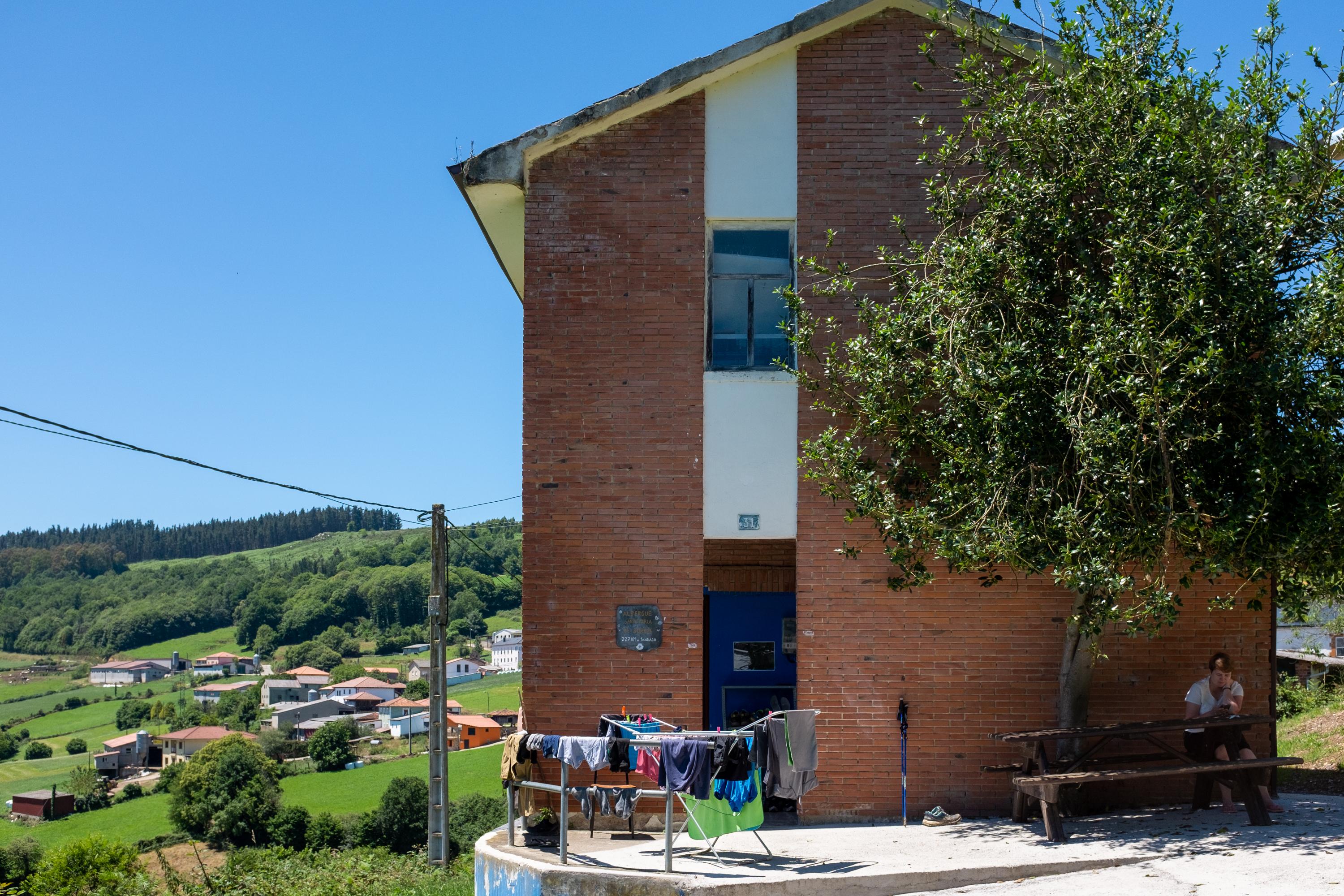 Image of Albergue Santa María de Borres, pilgrim accommodation in Borres (albergue)