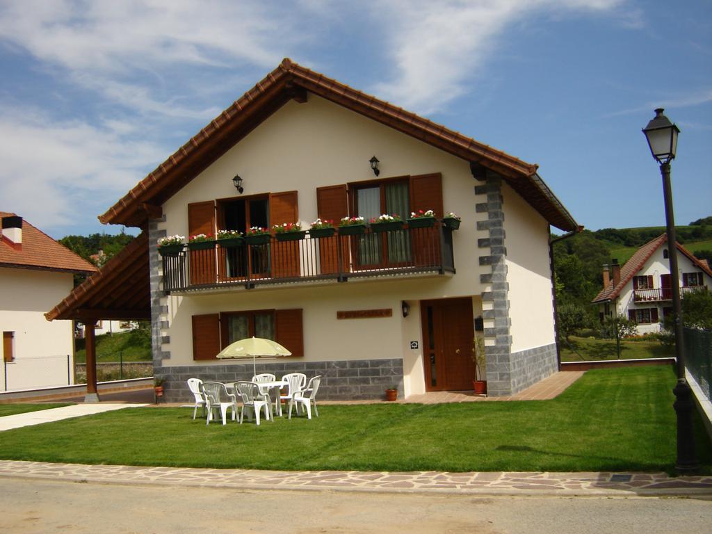 Image of Irugoienea, pilgrim accommodation in Espinal