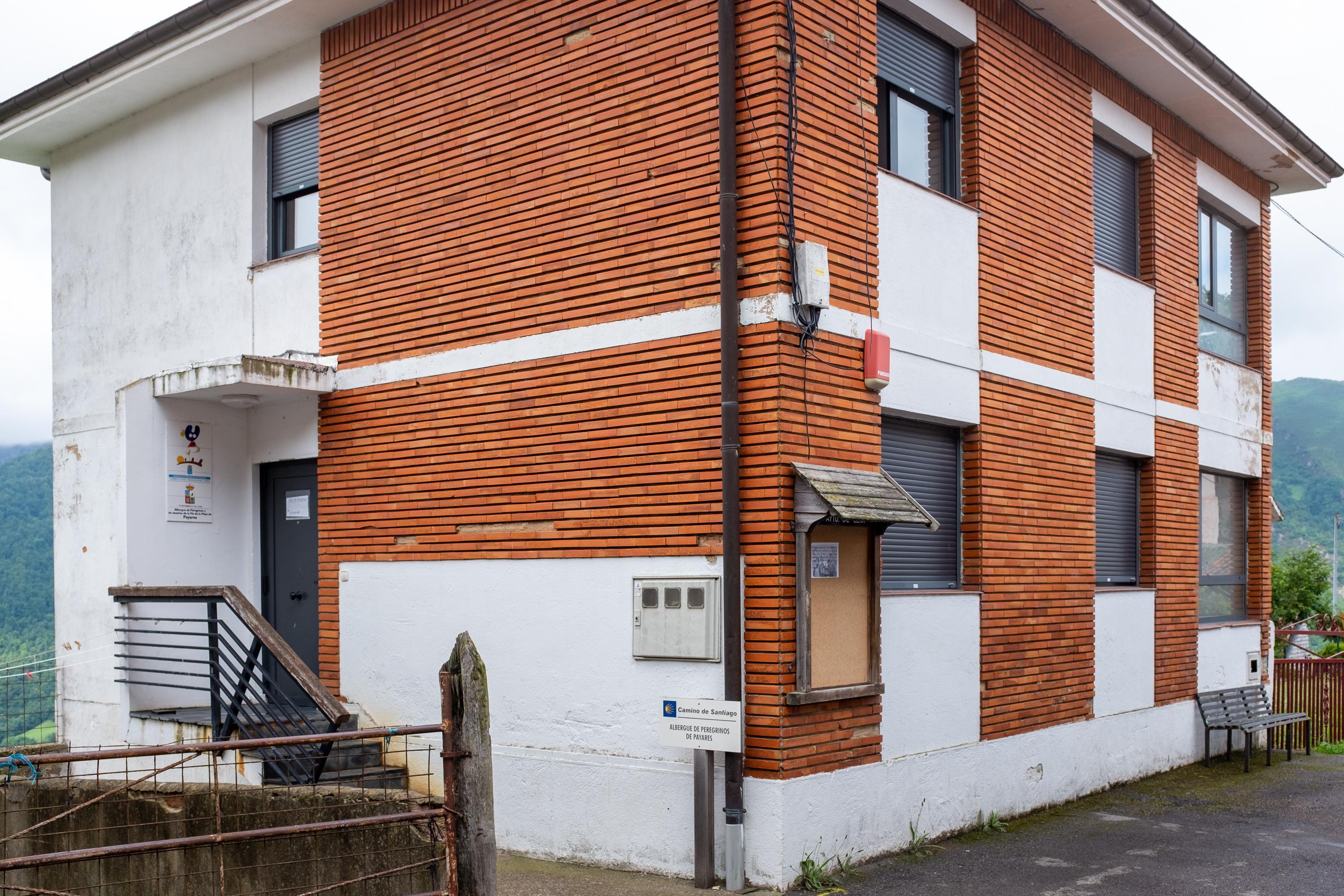 Image of Albergue de Pajares, pilgrim accommodation in Pajares