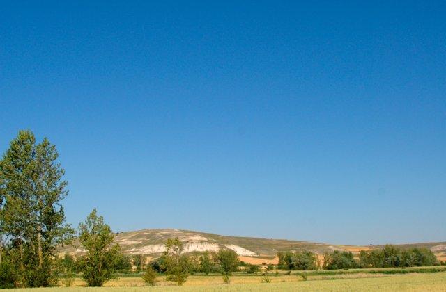 Scenic view of Hornillos del Camino on the Camino Francés