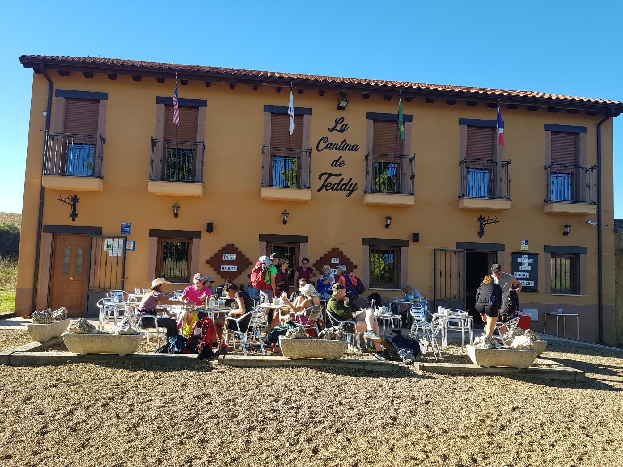 Image of Pensión La Cantina de Teddy, pilgrim accommodation in Reliegos