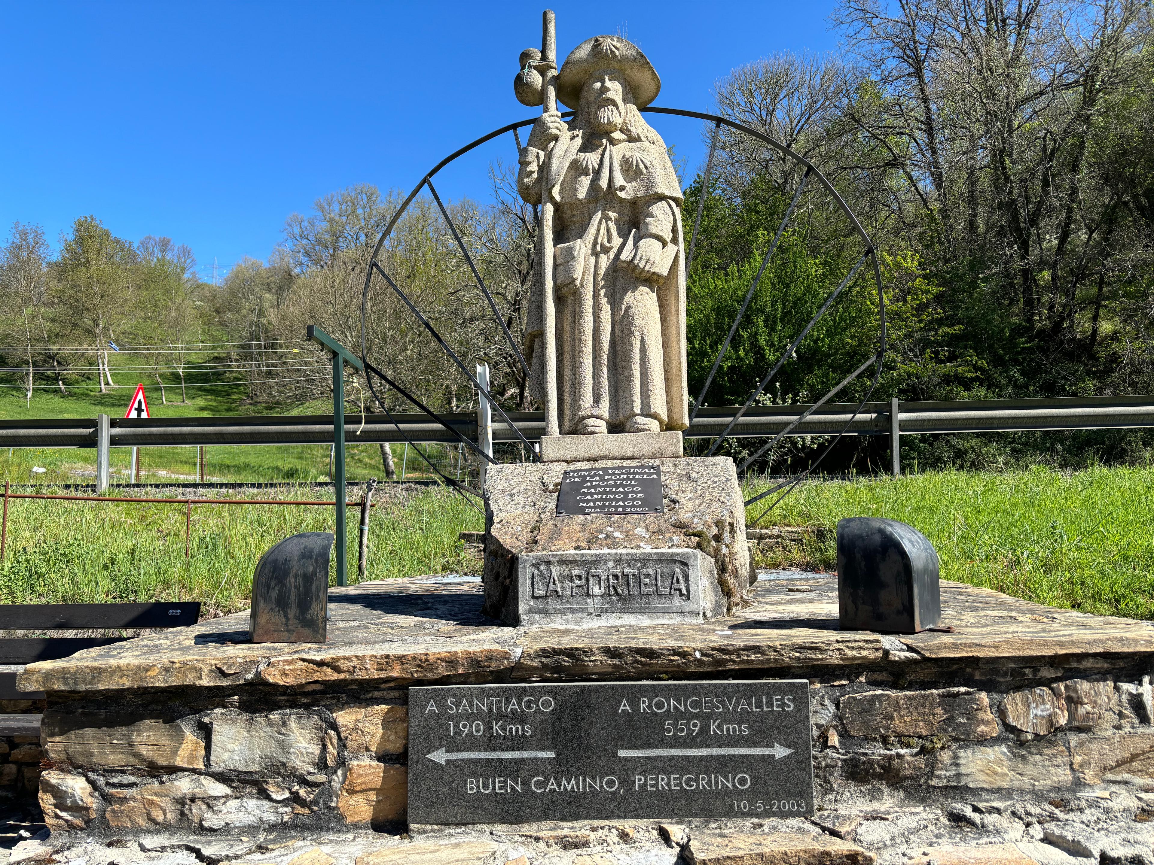 Scenic view of La Portela de Valcarce on the Camino Francés