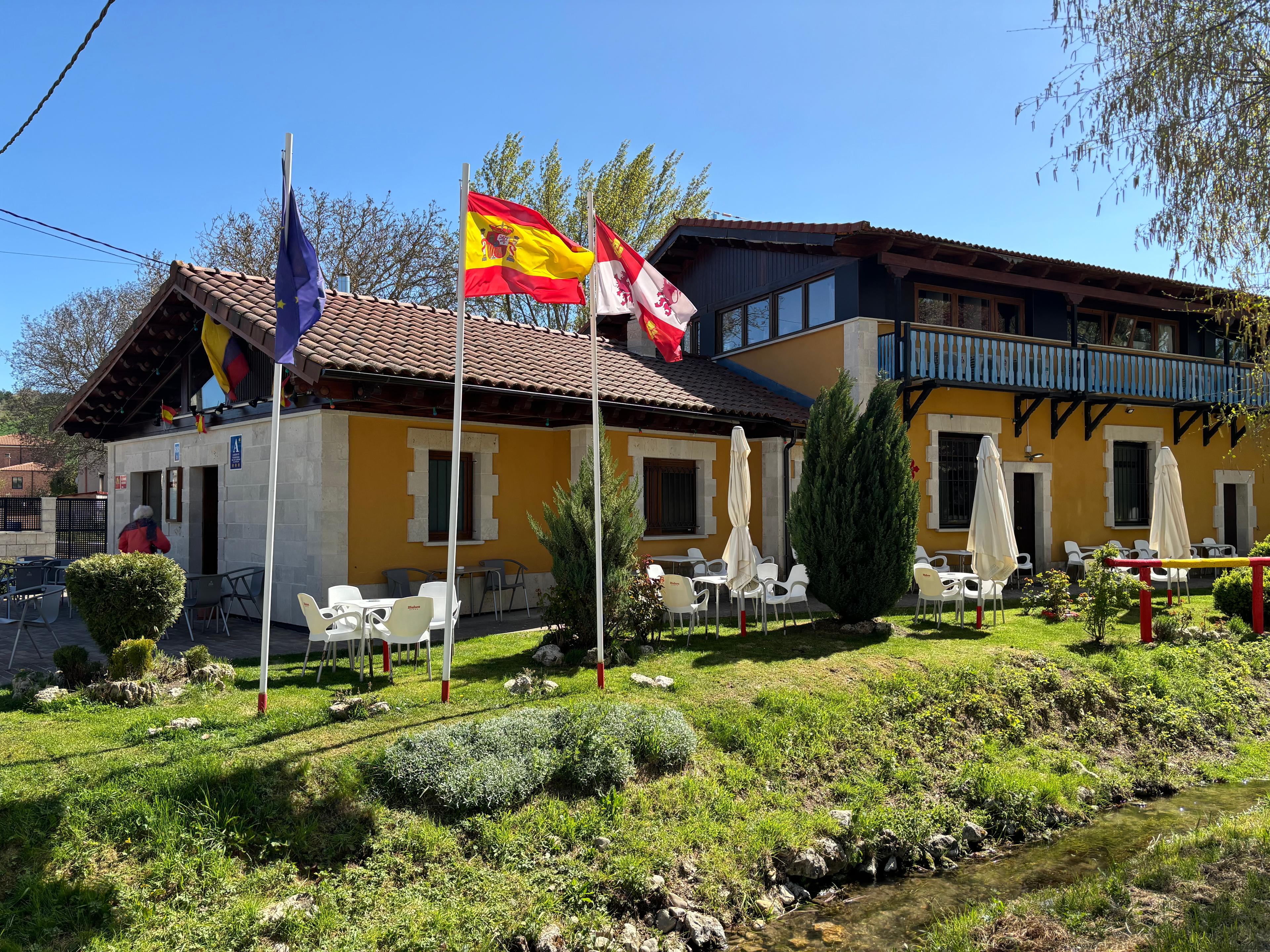 Image of Albergue Santa Fe, pilgrim accommodation in Cardeñuela Riopico