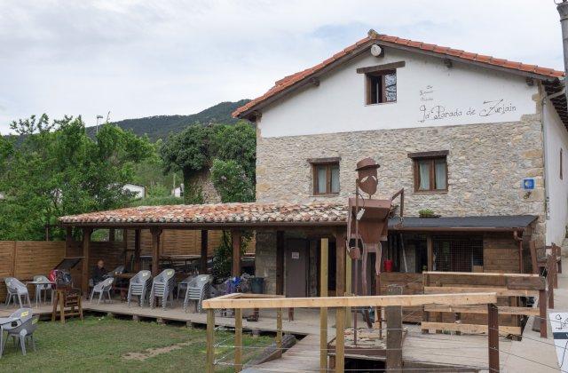 Image of Albergue La Parada de Zuriain, pilgrim accommodation in Zuriain