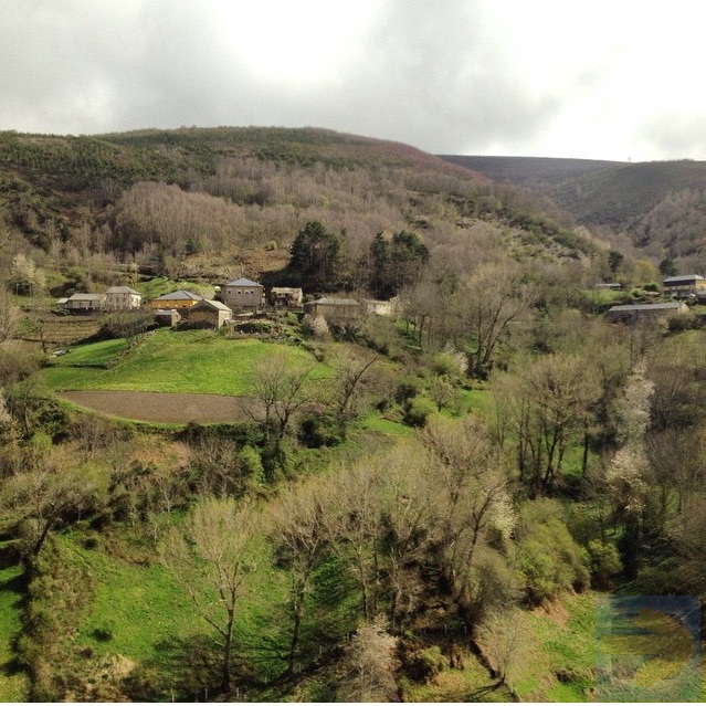 April 11 The starting of my solo trip, bus from Ponferrada to Lugo