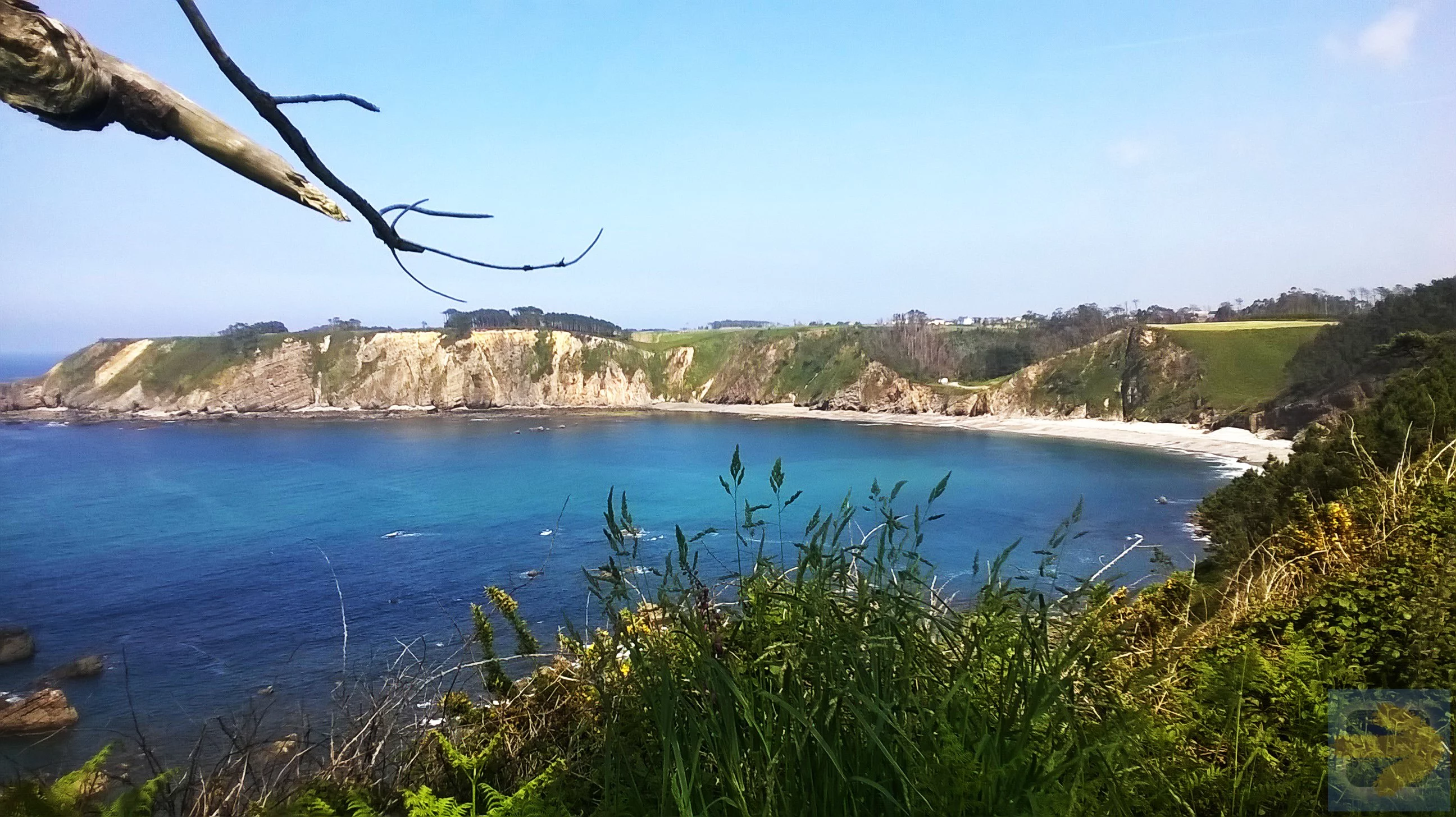 Playa de Torbas (Cartavio) - Navia to Tapia - Coastal alternative GR E9.jpg